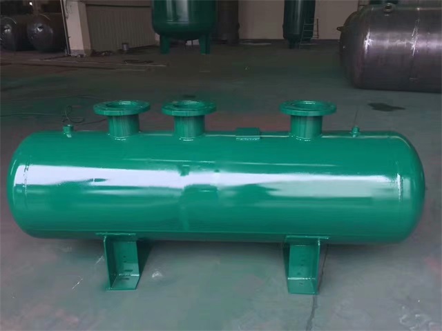 1679991473376569.jpeg 玉环玉环玉环蒸汽分气缸1.jpeg